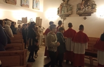 Ministranci na Drodze Krzyzowej