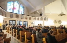 Wierni na Drodze Krzyzowej